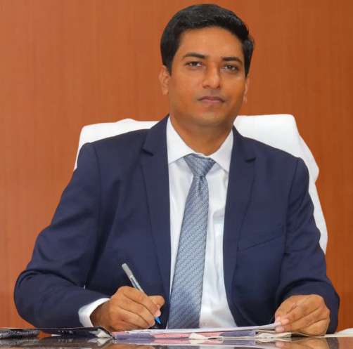 Dr.Manish Narnaware